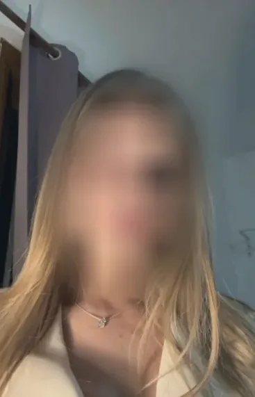Sara, 22 años